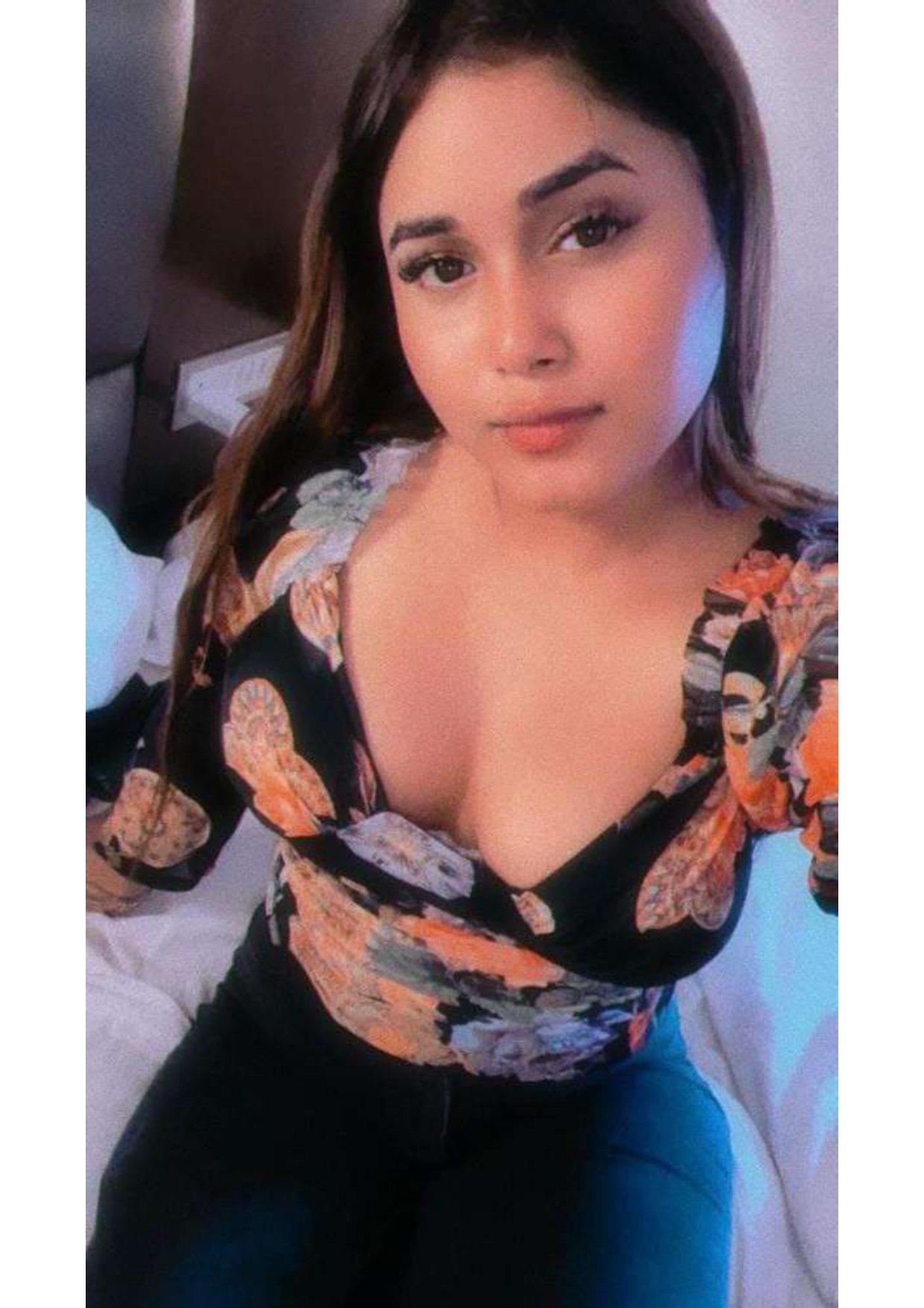 /storage/photos/1/aadhrika-mariot-recep/MARRIOT RECEPTIONIST ( GIRL FRIEND EXPERIENCE) (4)_page-0002.jpg